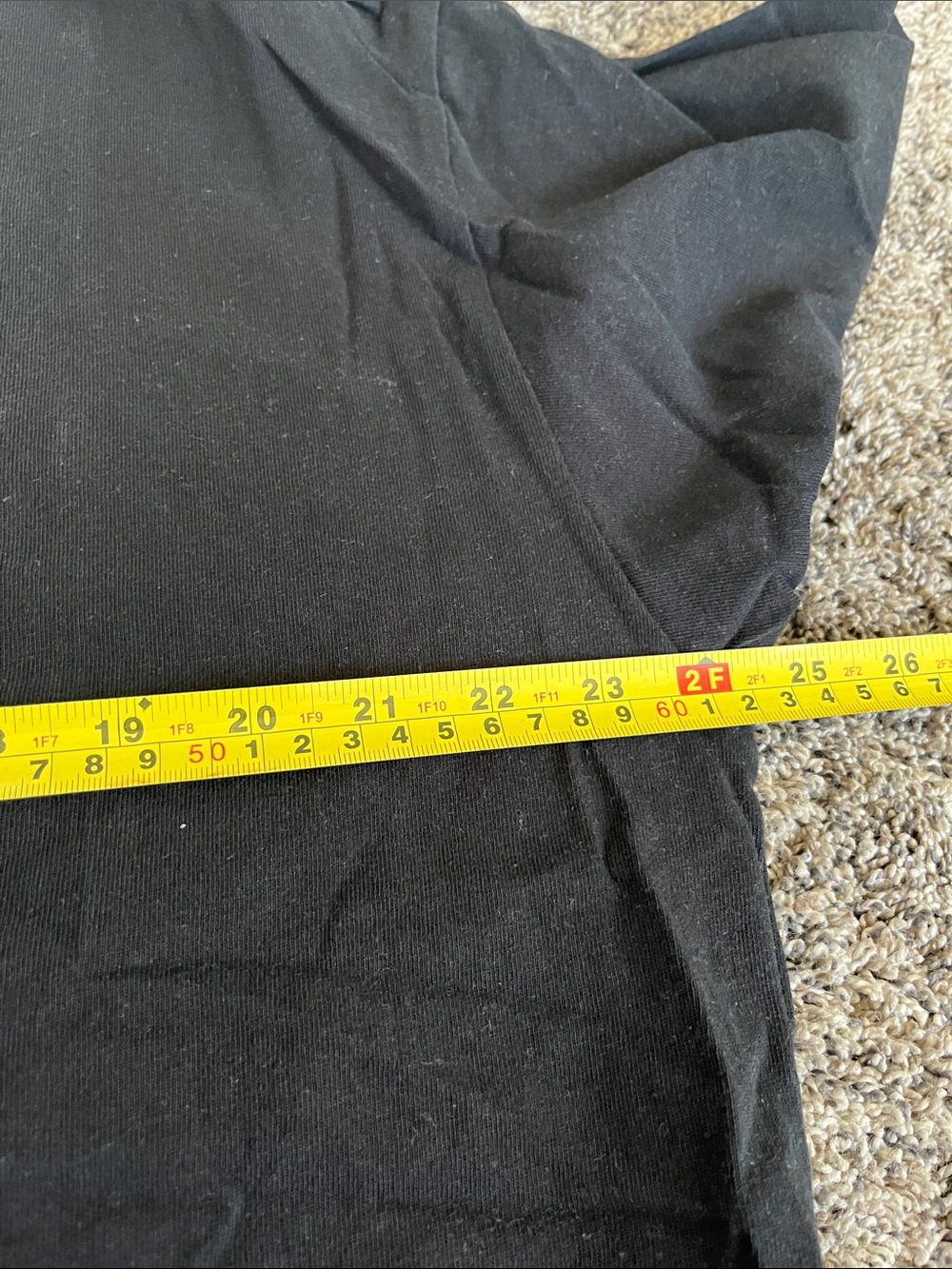 PacSun Black Tee with Red Neck Label. The Met! Large tee. Good condition - Picture 6 of 8